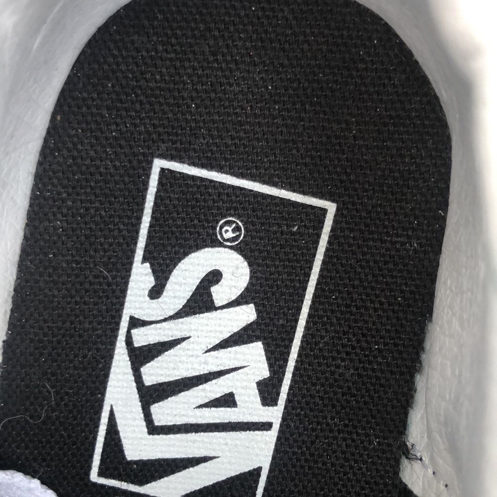 checkers vans size (3/2) man (5) woman🔥 - Picture 5 of 5